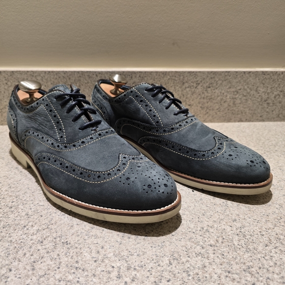 Johnston & Murphy 20-8167 Watkins Navy Wingtips - Picture 2 of 7